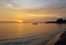 Почему я не буду жить на Бали Бали. Вид с острова Гили Эир