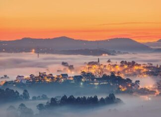 Далат — французский курорт в горах Вьетнама Далат Вьетнам