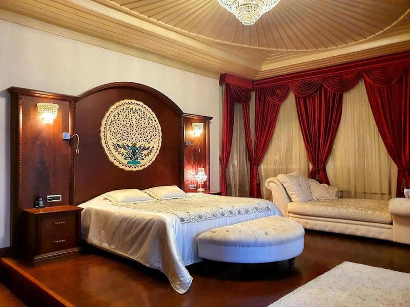 Роскошный номер отеля Eski Masal Hotel в османском стиле