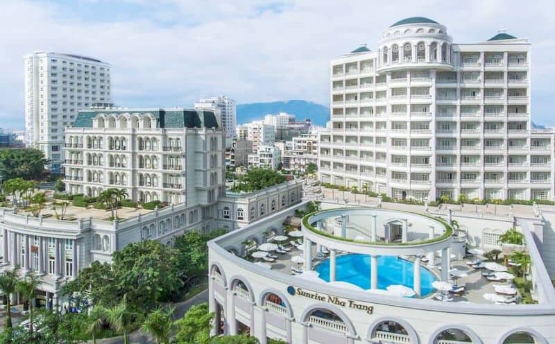 Отель Sunrise Nha Trang Beach Hotel & Spa
